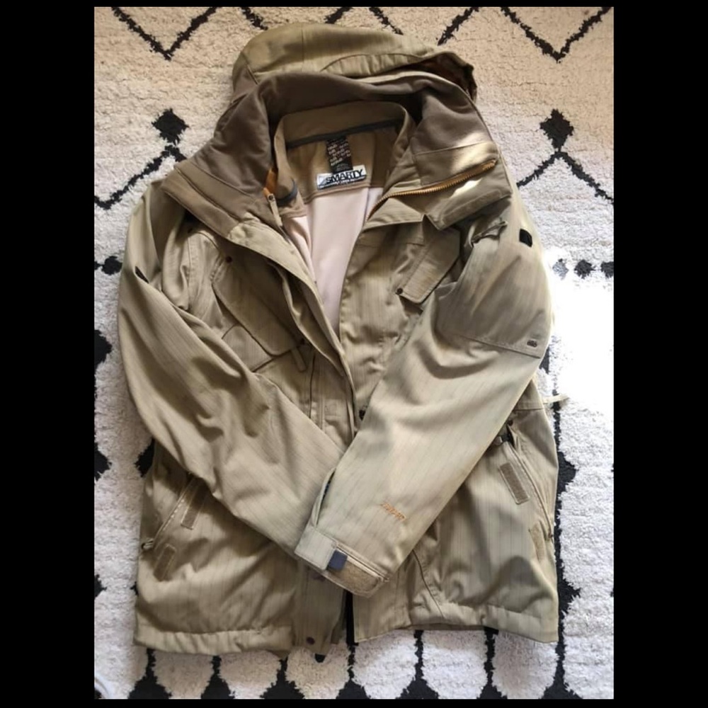 686 snowboarding pants and jacket set